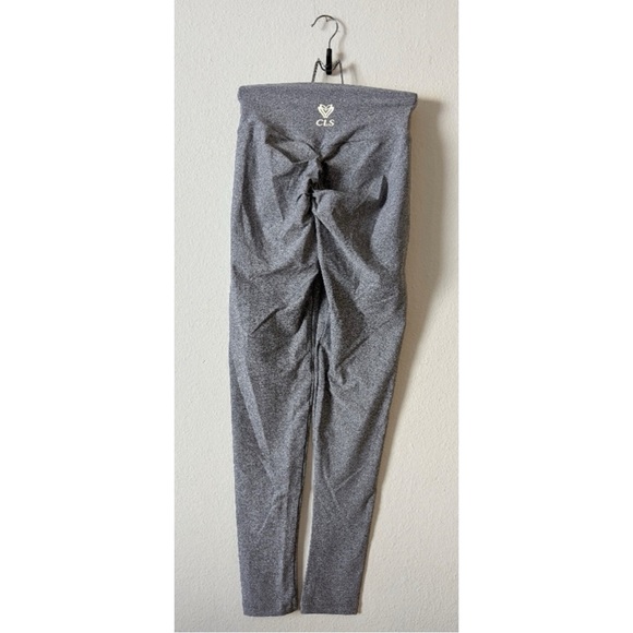 CLS Scrunch Booty Gray Leggings Size S - Picture 2 of 10